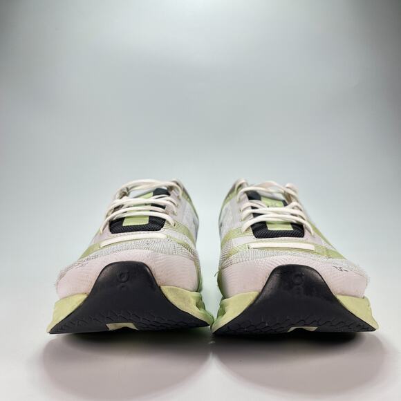 On Cloudgo Light Gray Green Lightweight Running Shoes 55.98624 Women's Size 8 - Picture 2 of 12